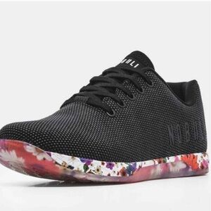 NOBULL Outwork Black Daisy Print Lace Up Lifting Sneakers Size 9 Womens Mens 7.5